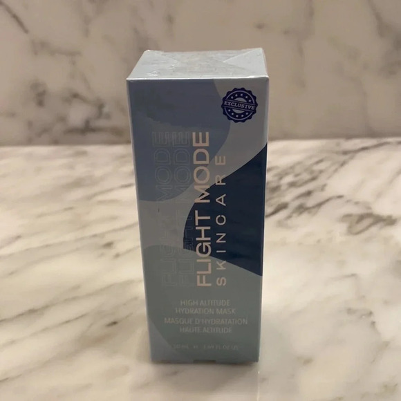 •Flight Mode• High Altitude Hydration Mask, NIB - Picture 2 of 5